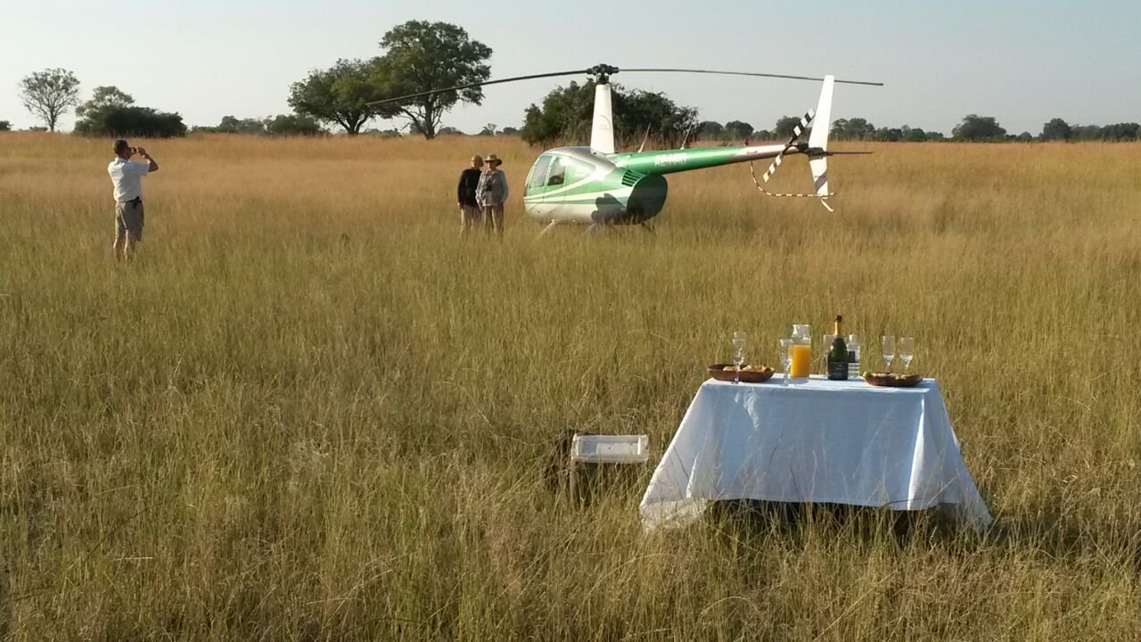 Botswana New Helicopter Transfers For Okavango Balloon Safaris