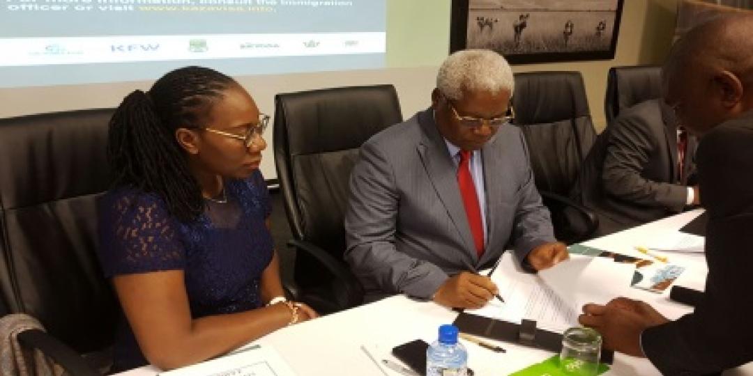 Zimbabwe Minister of Home Affairs, Ignatious Chombo, signed the KAZA visa Memorandum of Understanding in Livingstone on December 21.