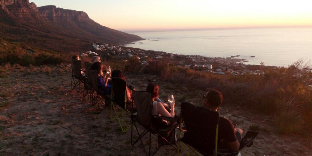 Experience the breathtaking views of Cape Town with the Table Mountain Wine Safari.