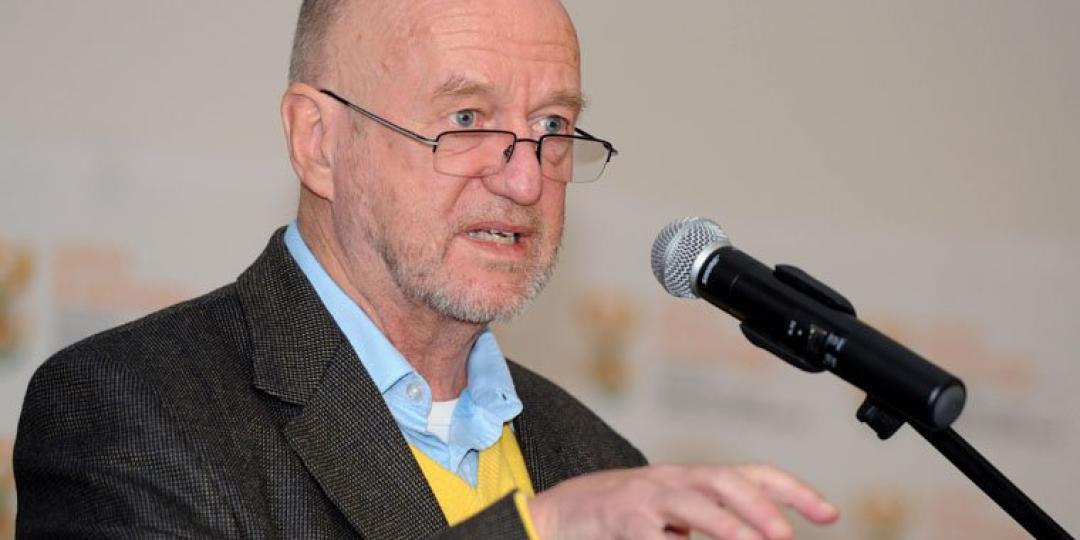 SA’s tourism industry welcomes the return of Hanekom, but how far behind are e-visas? 