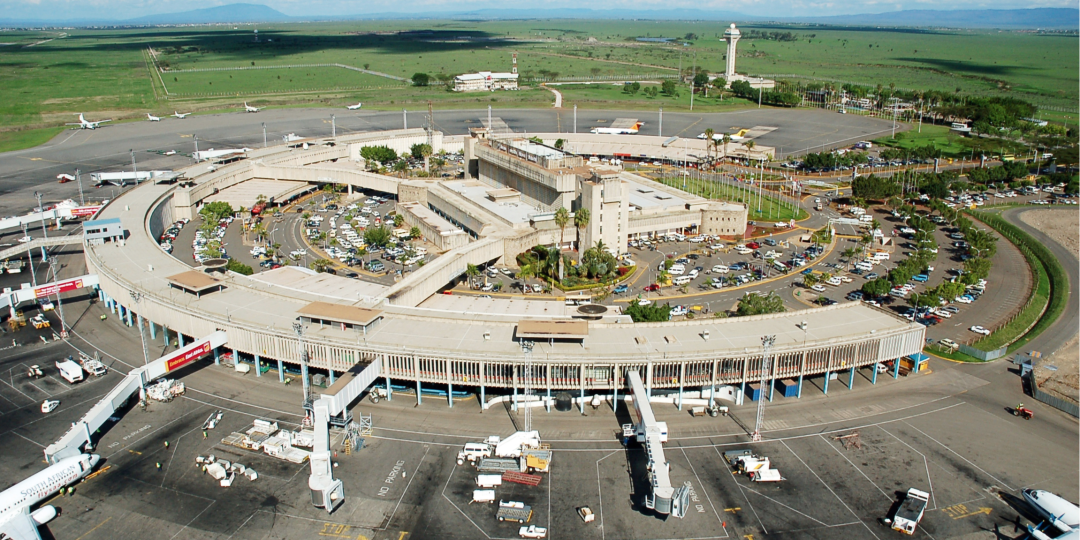 Tour operators have a designated parking area at the airport, available for 30-minute slots.