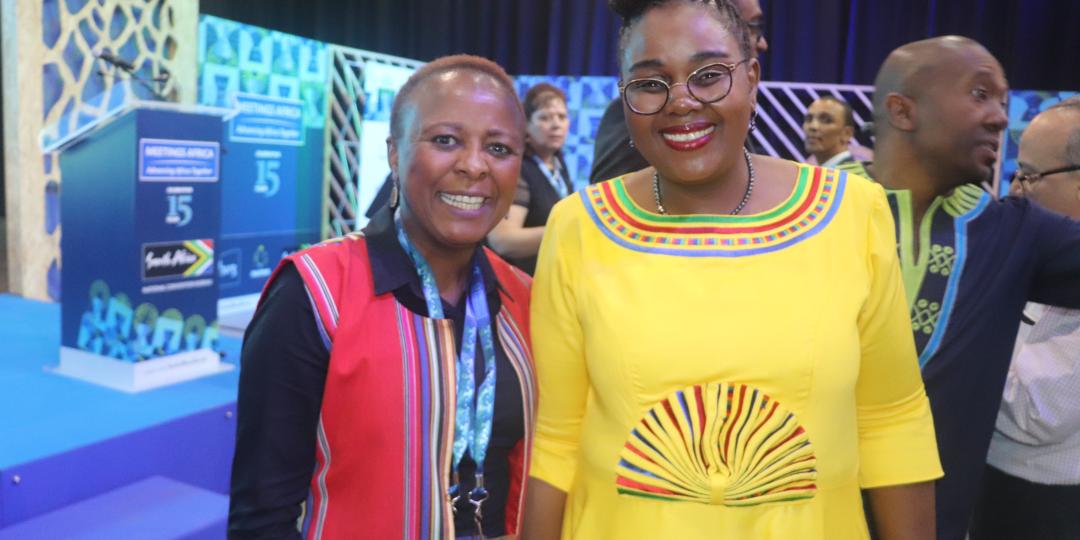 Limpopo Tourism Agency CEO, Nomasonto Ndlovu (left) with the Minister of Tourism, Mmamoloko Kubayi-Ngubane at Meetings Africa. 